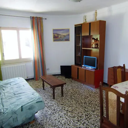 Hotel 125 B *
